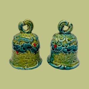 Vintage Napcoware Holly Day Christmas Bell Salt and Pepper Shakers X-7451 Green